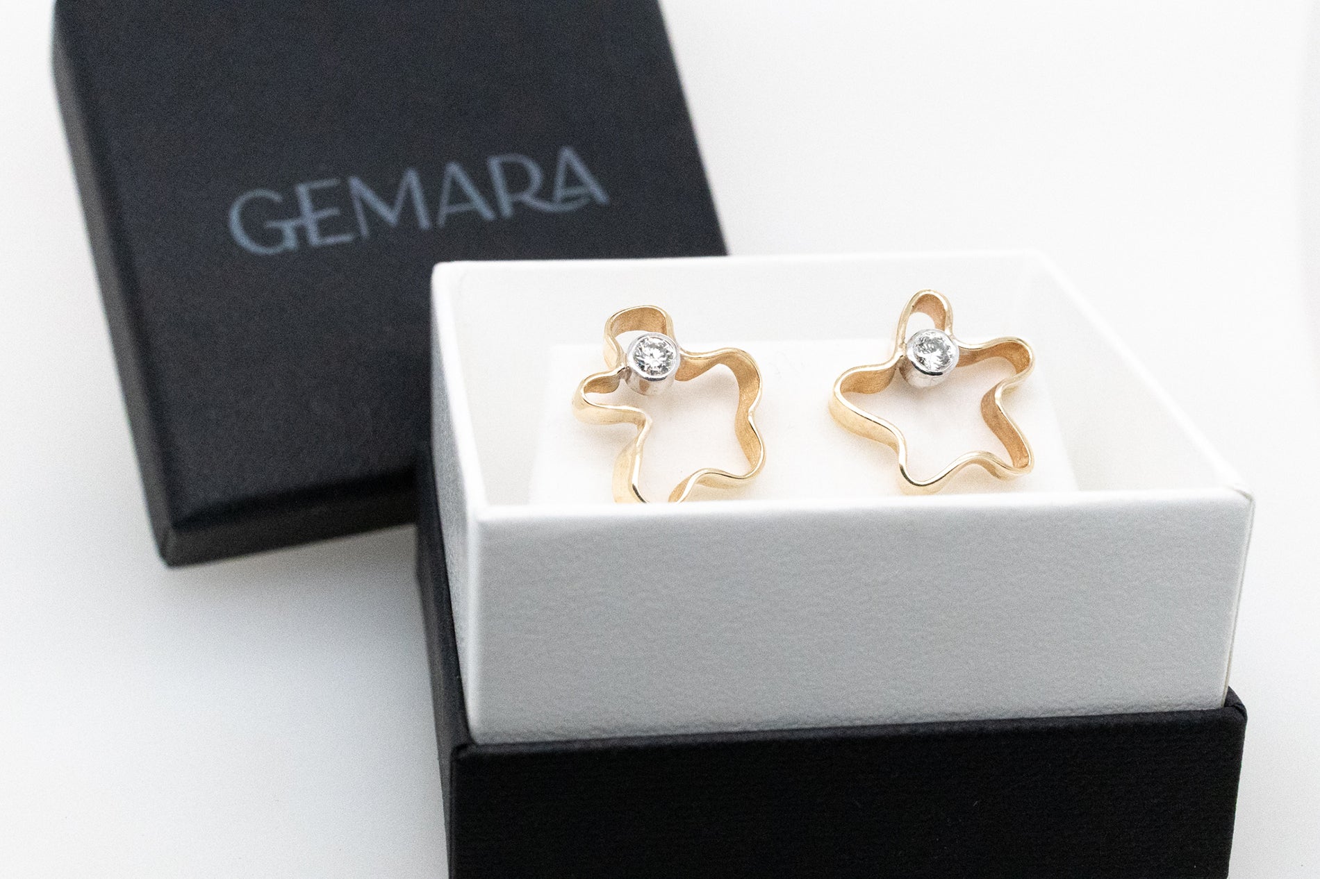 Diamond Seaweed Studs 