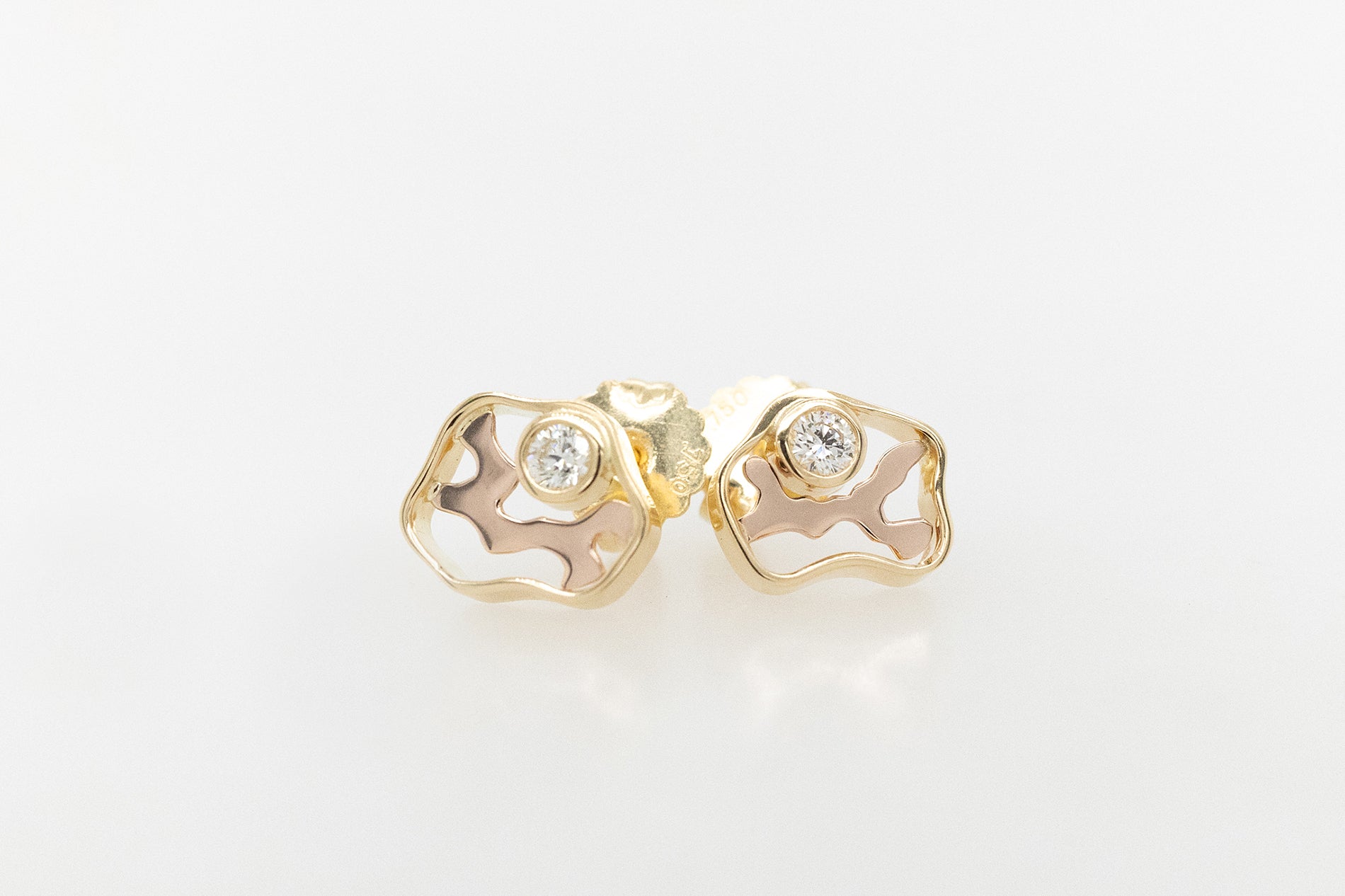Seaweed Inspired Diamond Stud Earrings