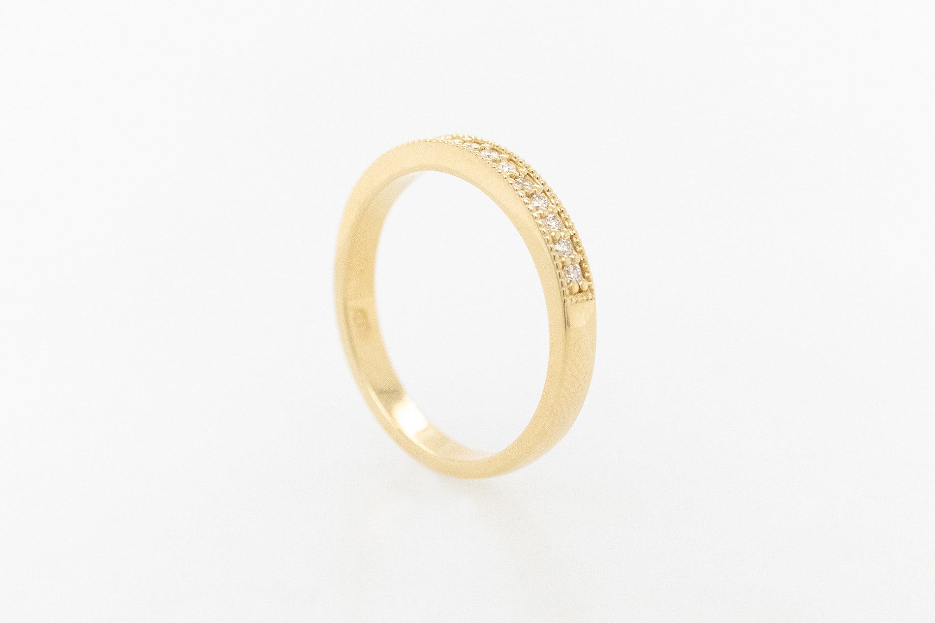 Fine Milgrain Wedding Band