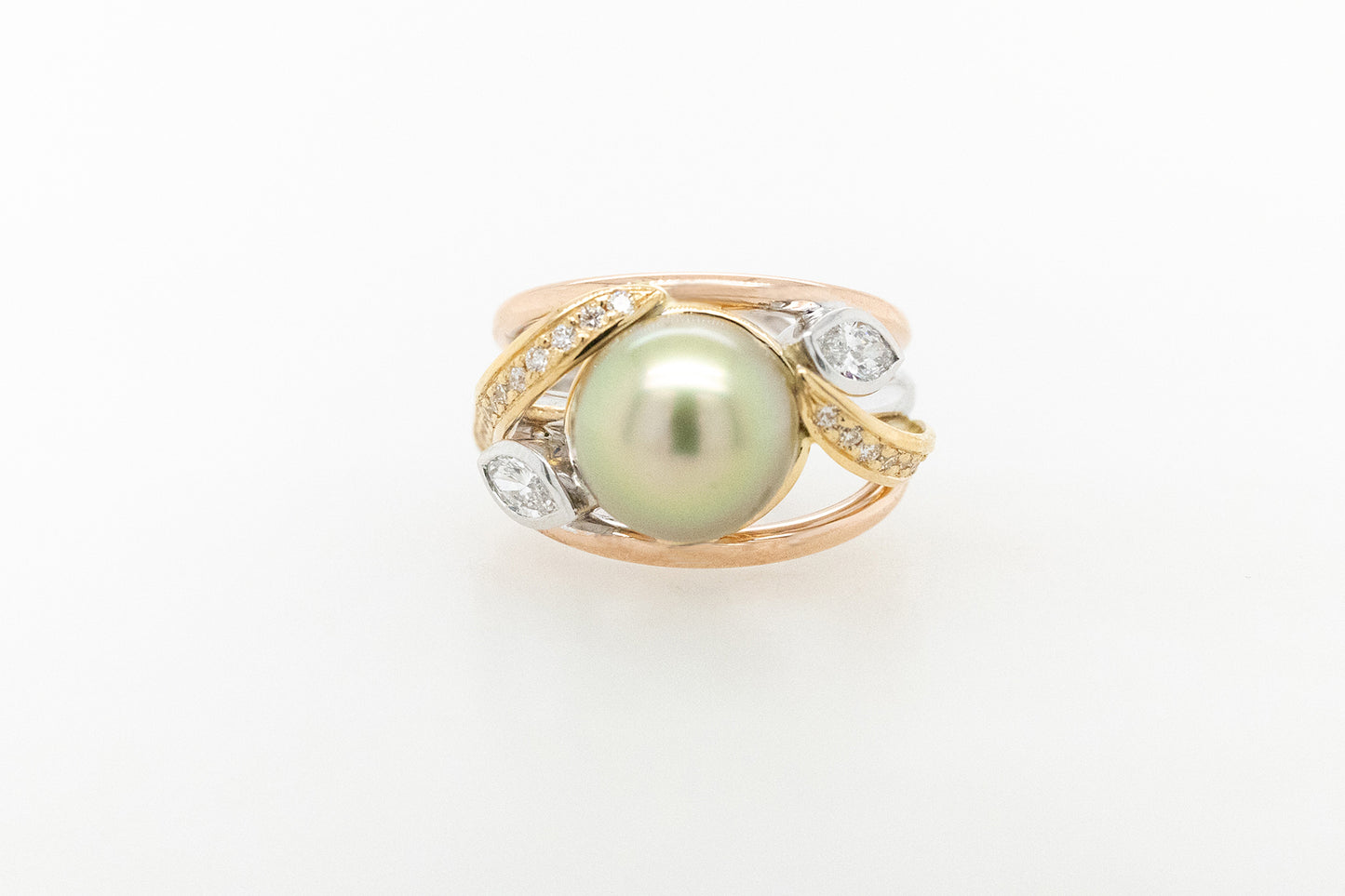 Abrolhos Pearl & Diamond Three Tone Ring