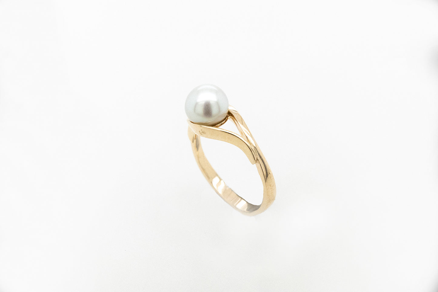 Abrolhos Island Akoya Pearl Ring