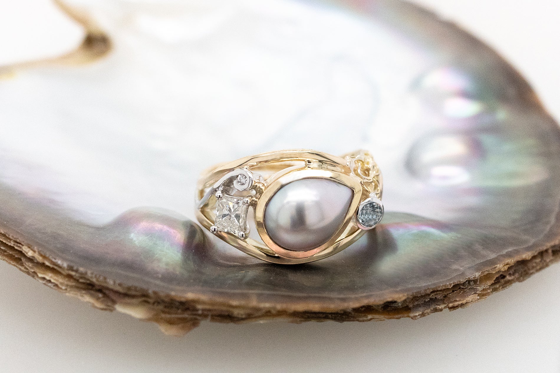Diamond, Aquamarine & Pearl Knit Ring