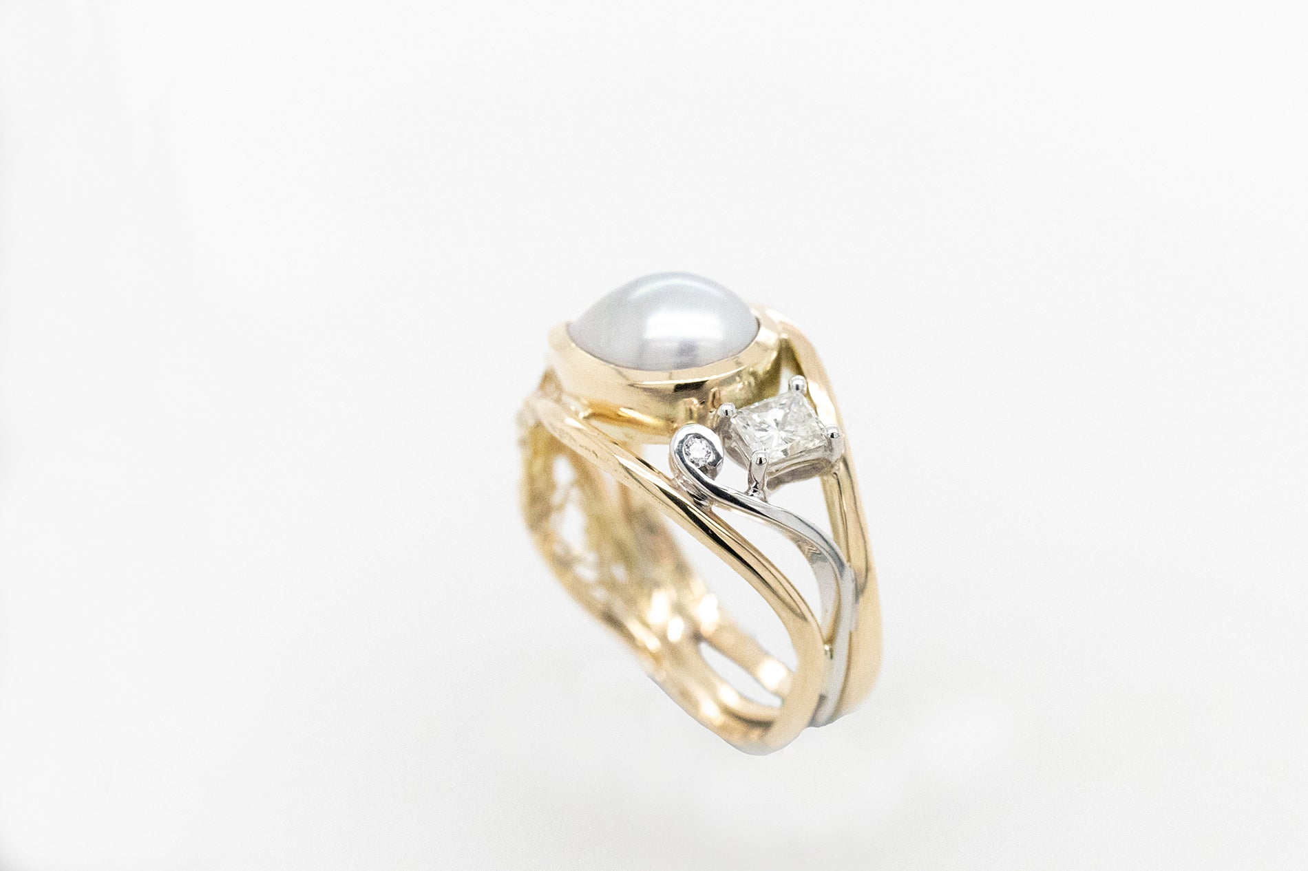 Diamond, Aquamarine & Pearl Knit Ring