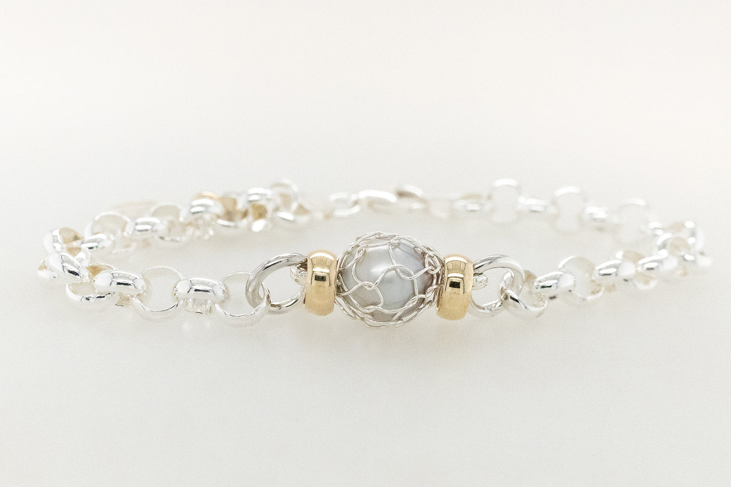Island Knitting Wrapped Pearl Bracelet 