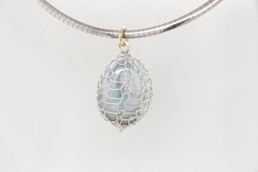 Knitting Wrapped Mabe Pearl Pendant 