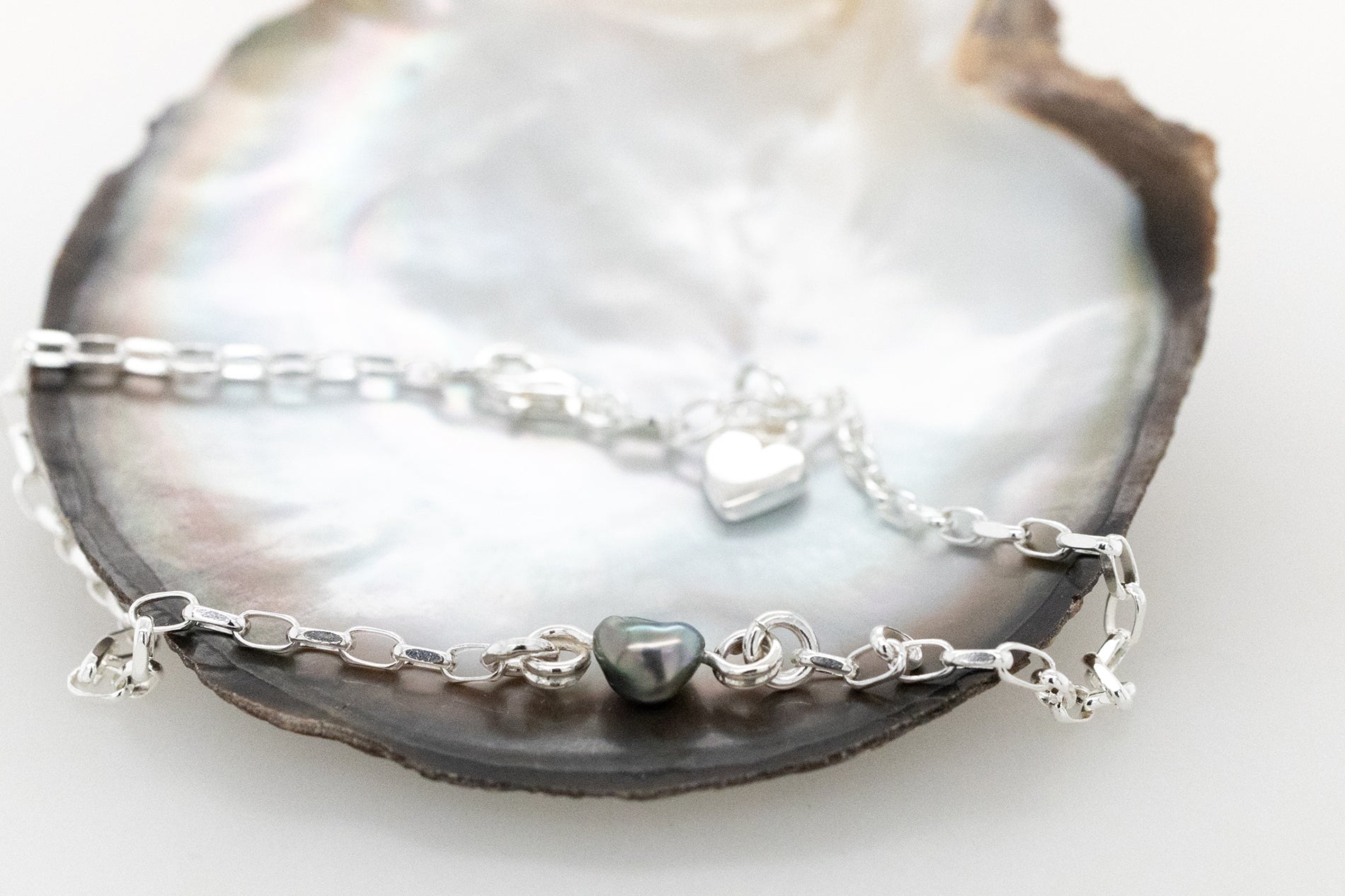 Keshi Pearl Loveheart Bracelet