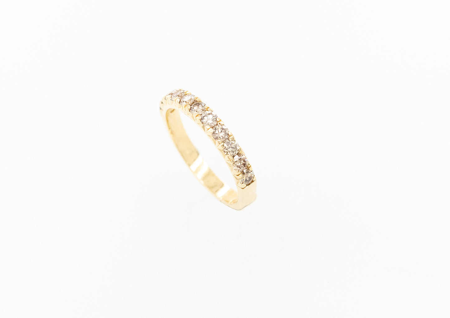 Diamond Fishtail-Set Ring