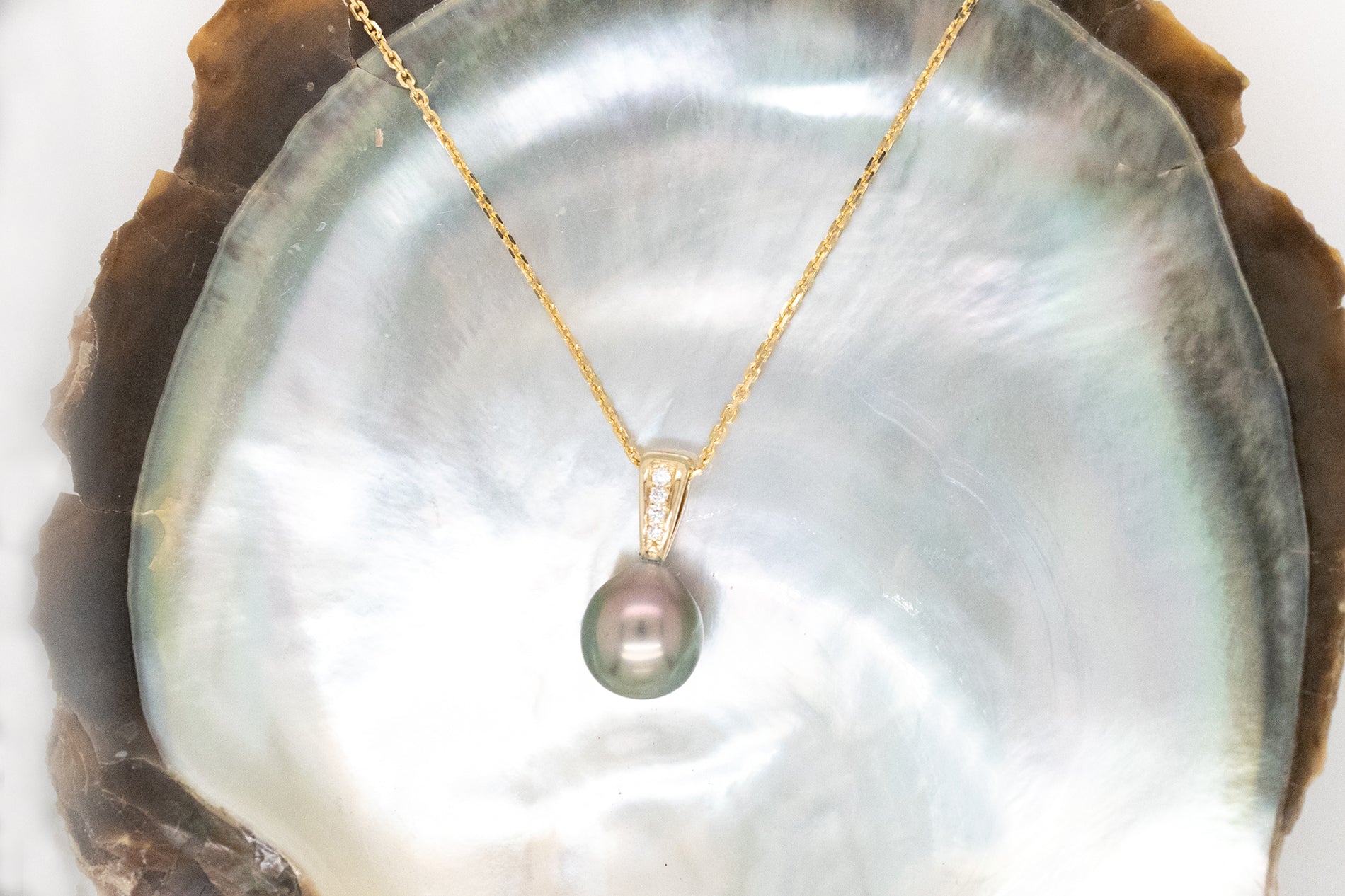 Diamond and Abrolhos Pearl Pendant