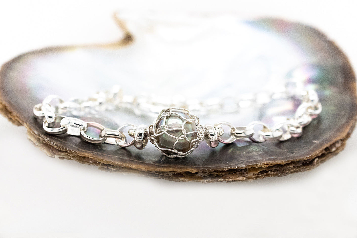 Knit Wrapped Abrolhos Pearl Bracelet