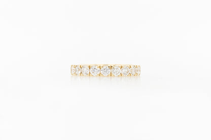 Fishtail-Set Wedding Ring 0.10ct 