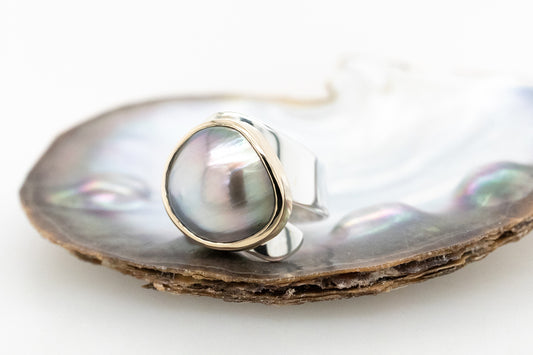 Abrolhos Island Mabe Two Toned Peal Ring