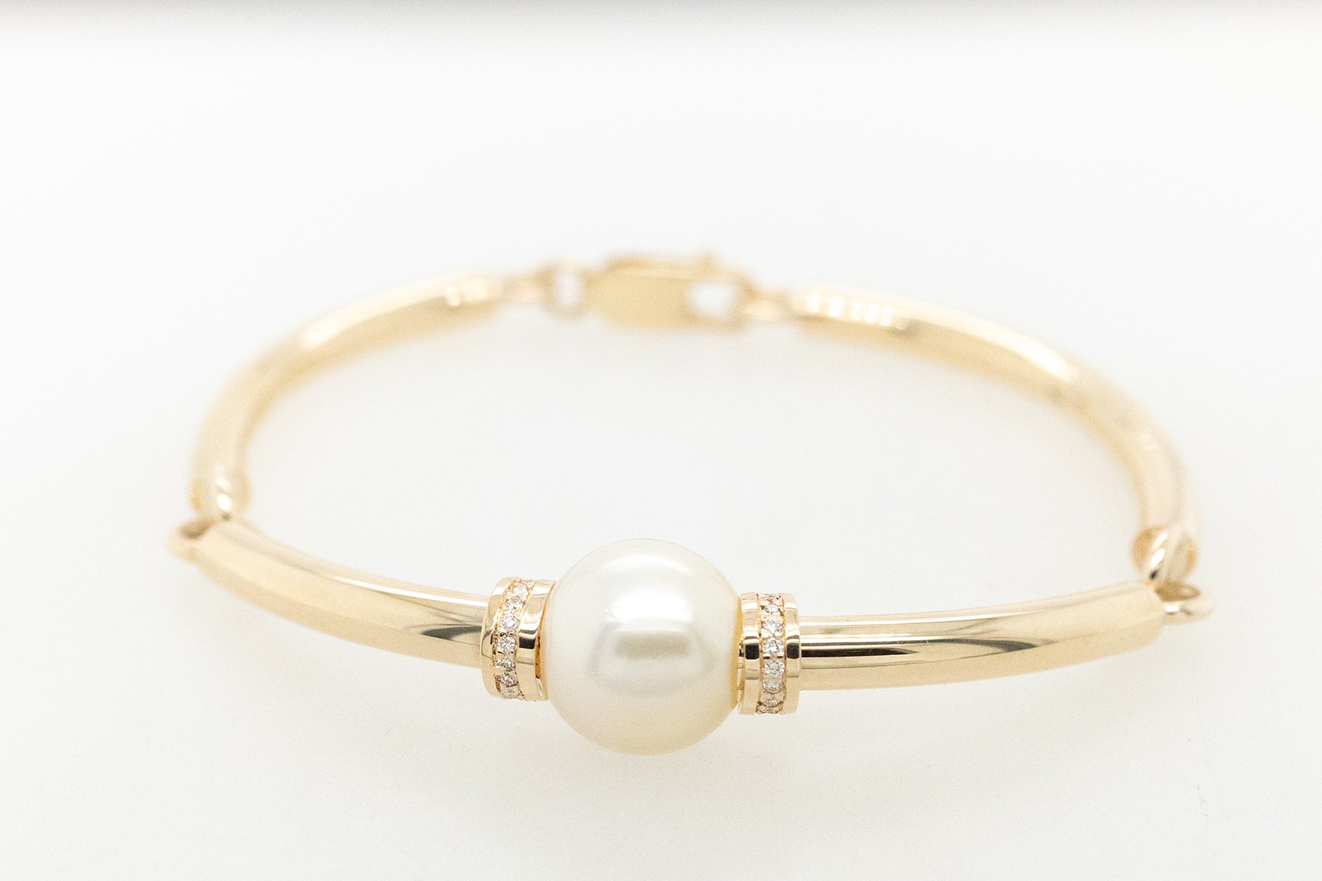 Pearl & Diamond Articulated Bangle