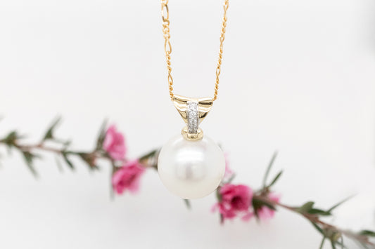 Diamond & Pearl Pendant