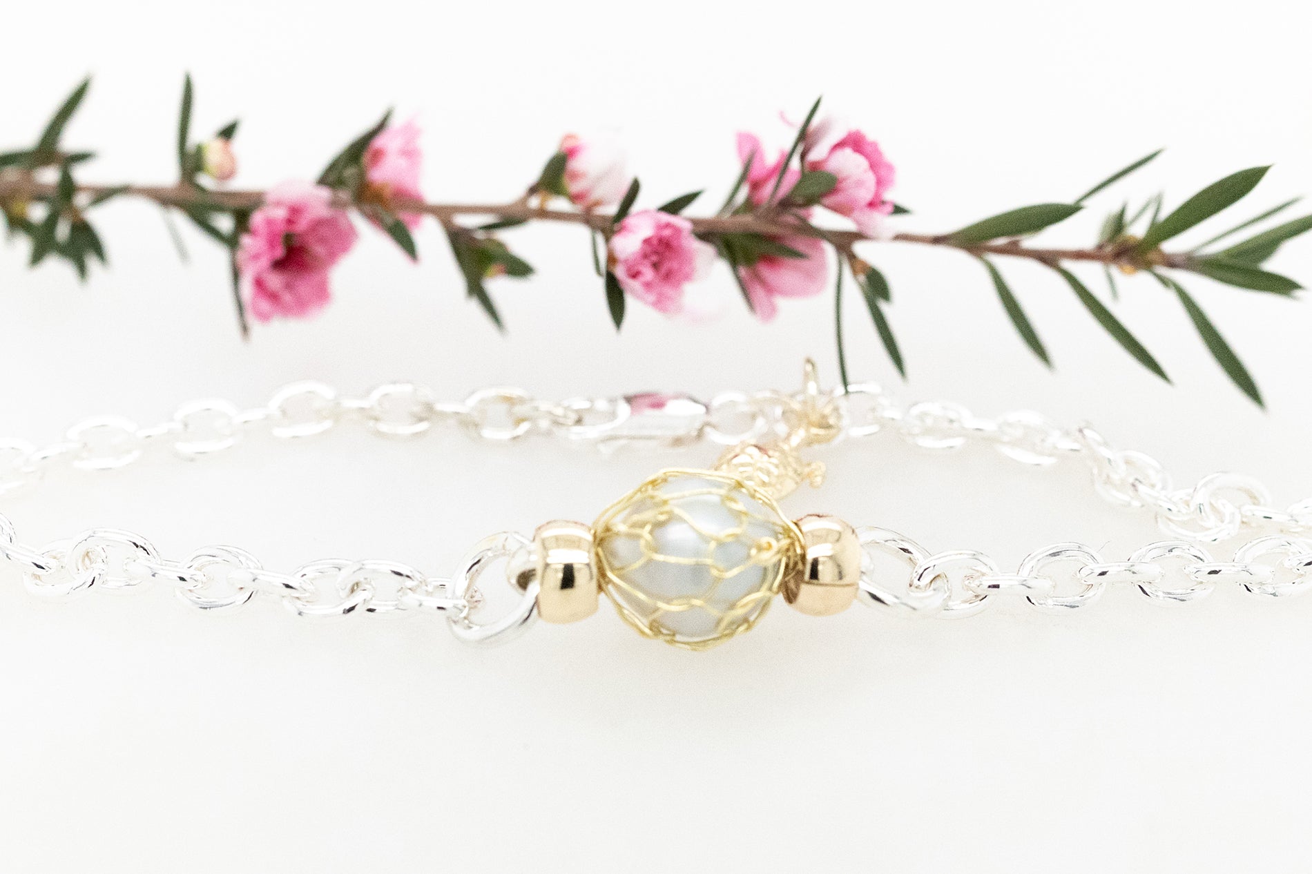 French Knitted Pearl & Turtle Bracelet