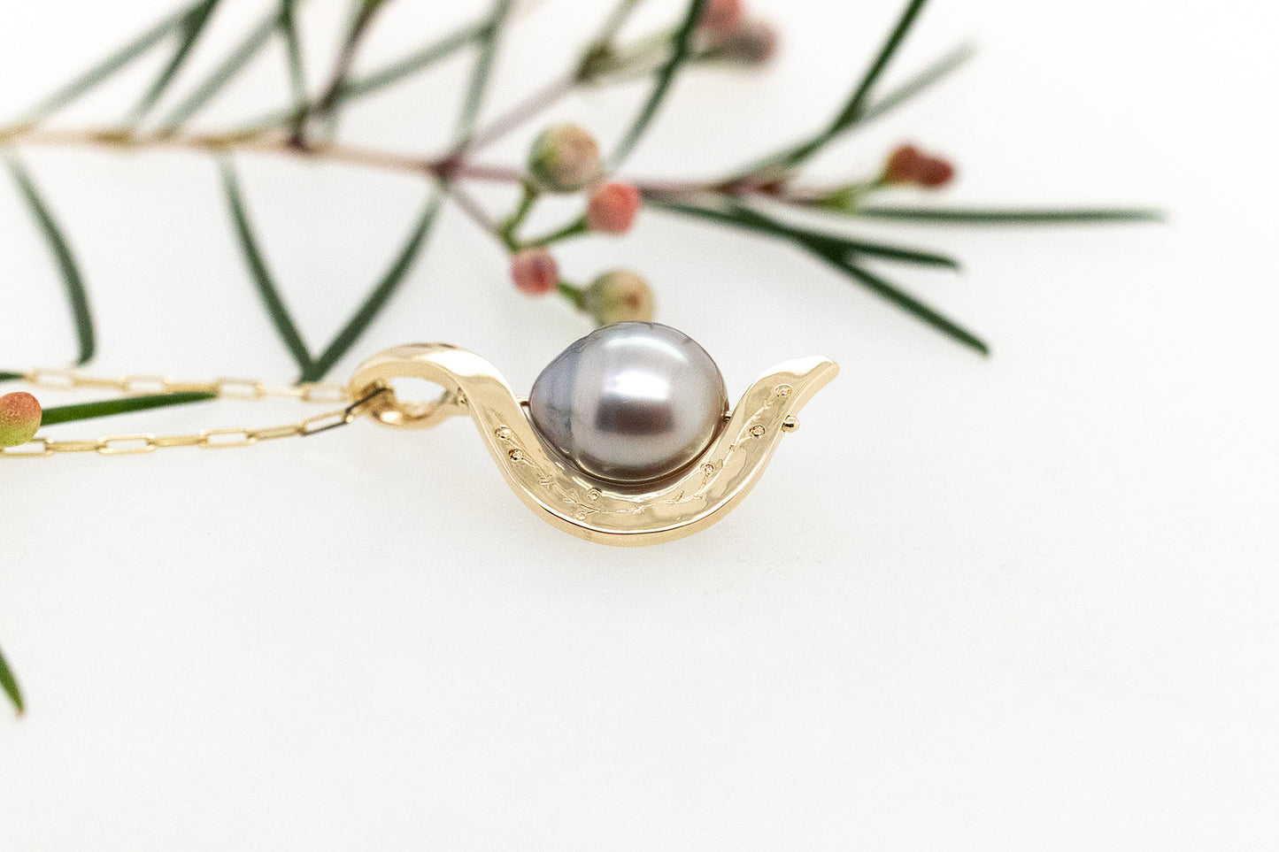 Wildflower Engraved Abrolhos Pearl Pendant