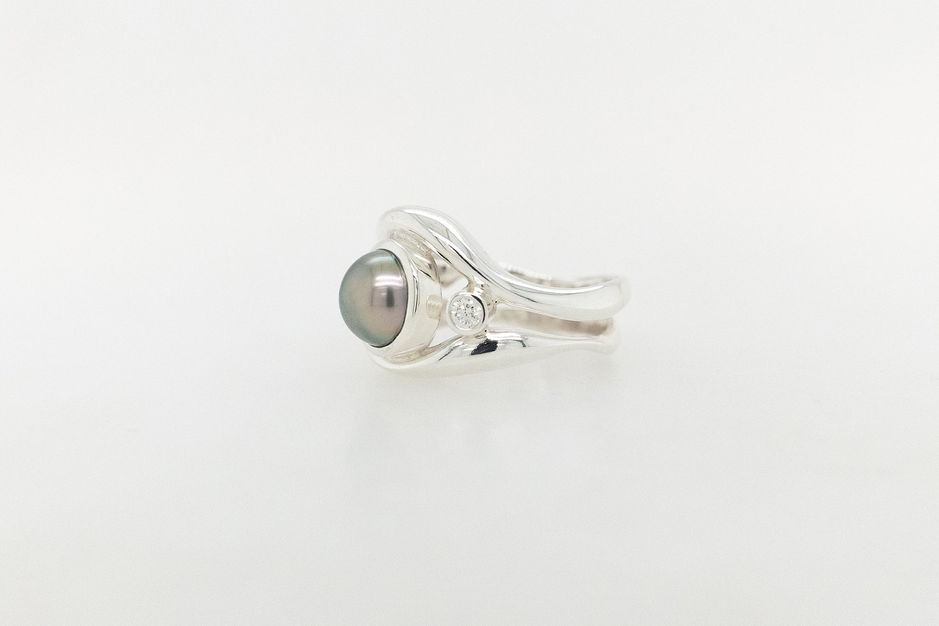 Pearl and Diamond Ring