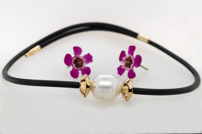 Geraldton Wax Cygnet Bay Pearl Neoprene Necklace