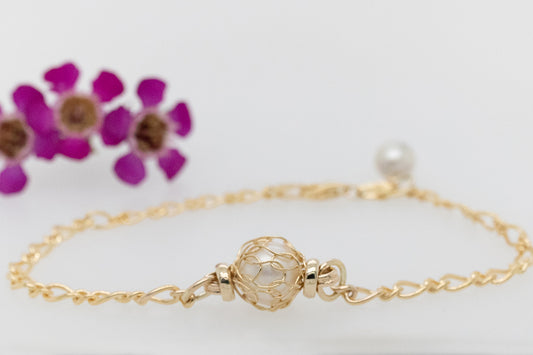 French Knitted Abrolhos Akoya Pearl Bracelet with Akoya Charm  