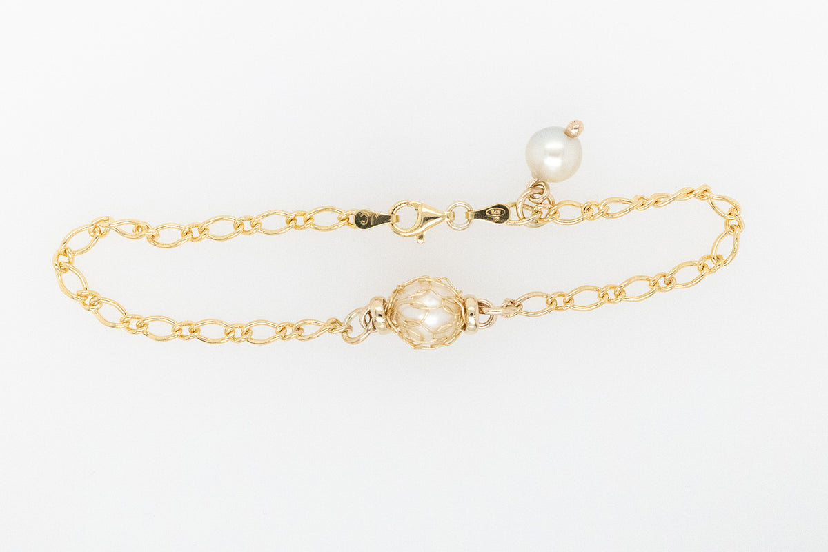 French Knitted Abrolhos Akoya Pearl Bracelet with Akoya Charm  