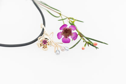 Geraldton Wax Stem Pendant 