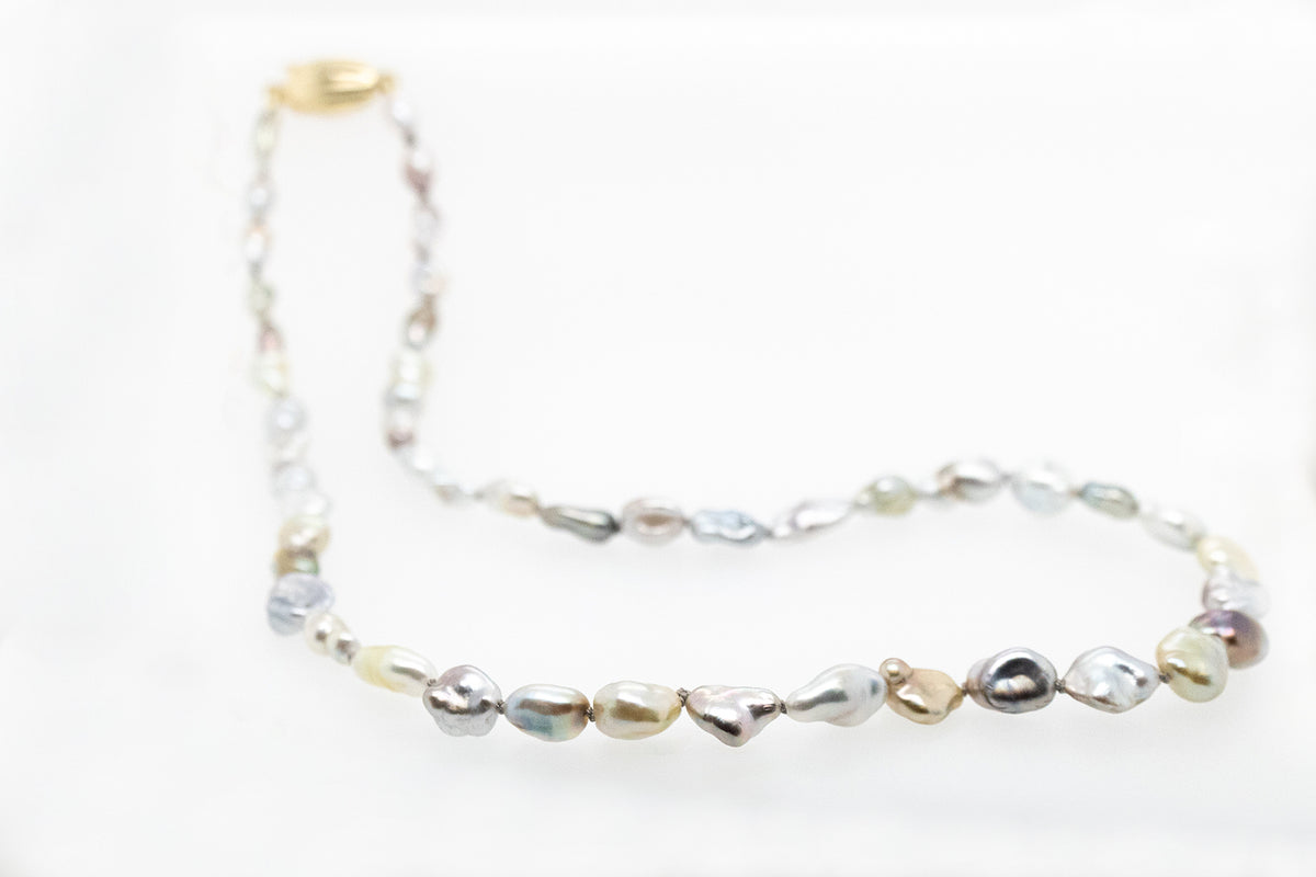 Large Abrolhos Black Lipped Keshi Strand
