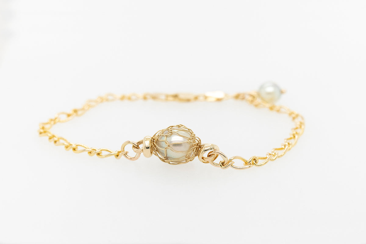 French Knitted Akoya Pearl Figaro Bracelet
