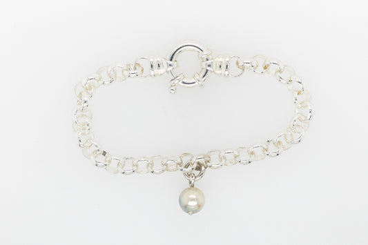 Bolt Ring Belcher Bracelet with Abrolhos Pearl Charm