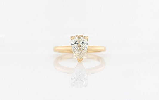 1.20ct Pear Cut Ring H SI2 IGI Cert 18Y Size M