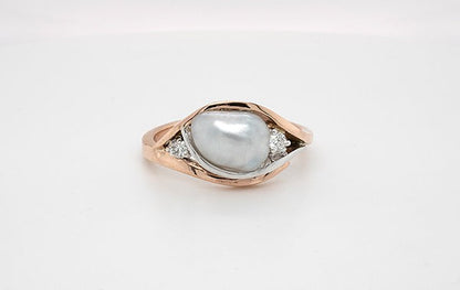 Keshi & Diamond Ring