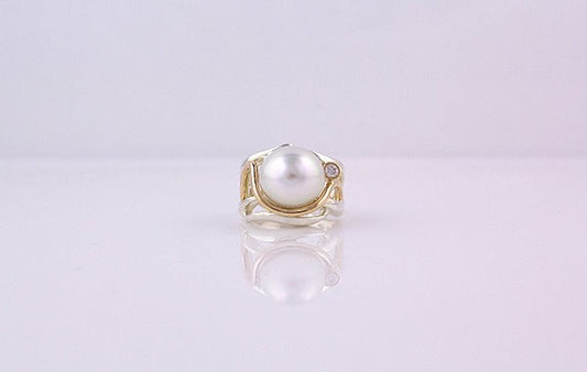 Australian Pearl & Diamond Ring SS & 9Y