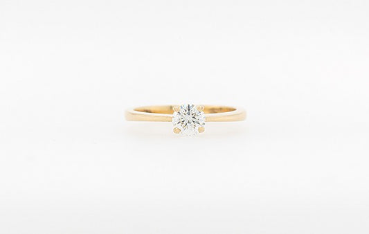 Engagement Ring 0.46ct F VS2 18Y