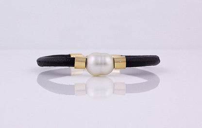 Leather South Sea Pearl Bracelet 9Y