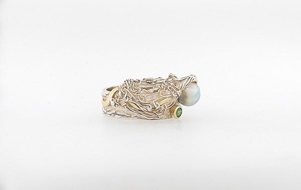 Knitted Fine Silver Green Garnet & Keshi Ring 18Y SS