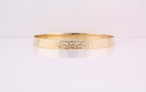 Bangle Beaten Design Oval 9Y 17.6grams