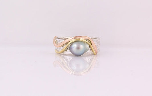 Pearl Embossed 3 tone Swirl Ring