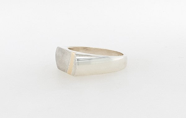 Flat Top Ring