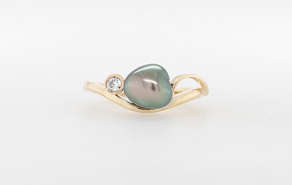 Keshi Pearl & Diamond Ring Green/Pink