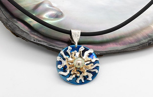 Keshi Pearl 'Coral' Titanium Pendant