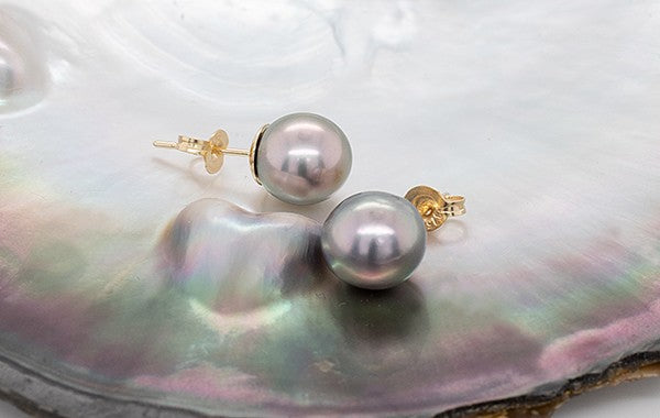 Pearl Stud Earrings 8.9-9.1mm