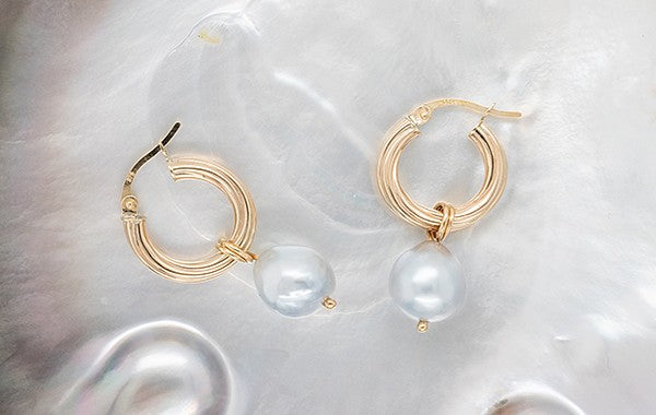 Pearl Hoop Earrings 9.09-10.3mm