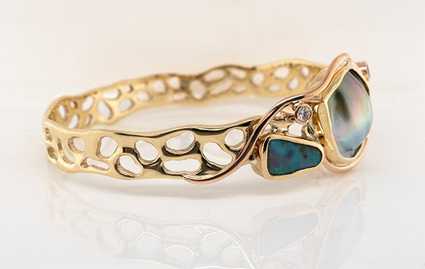 Mabe Pearl, Opal, Diamond & Emerald Bangle