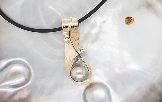 Embossed Pearl, Champagne & Teal Diamond Pendant