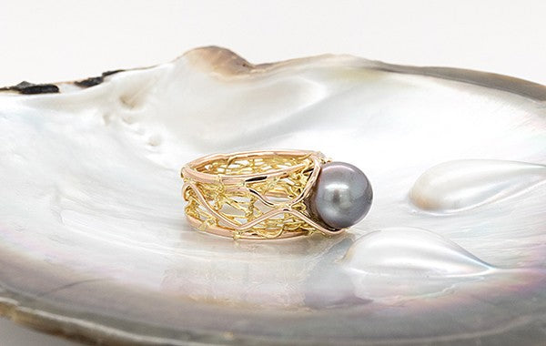 French Knitted 2 Tone Pearl Ring